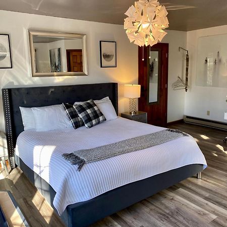 Otter Creek Eau Claire Altoona Bed and Breakfast Buitenkant foto