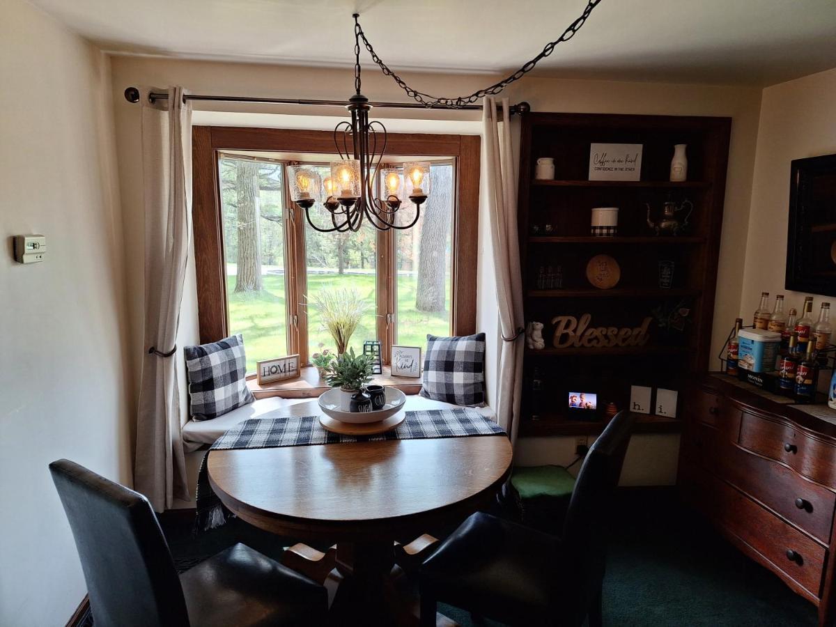 Otter Creek Eau Claire Altoona Bed and Breakfast Buitenkant foto