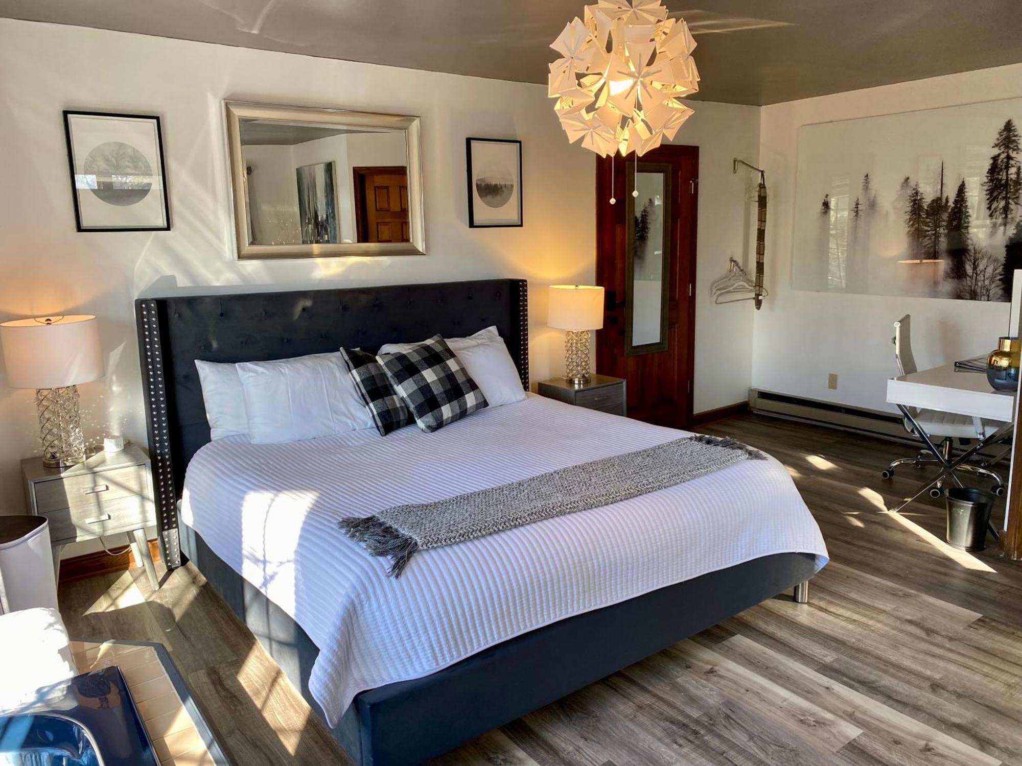 Otter Creek Eau Claire Altoona Bed and Breakfast Buitenkant foto