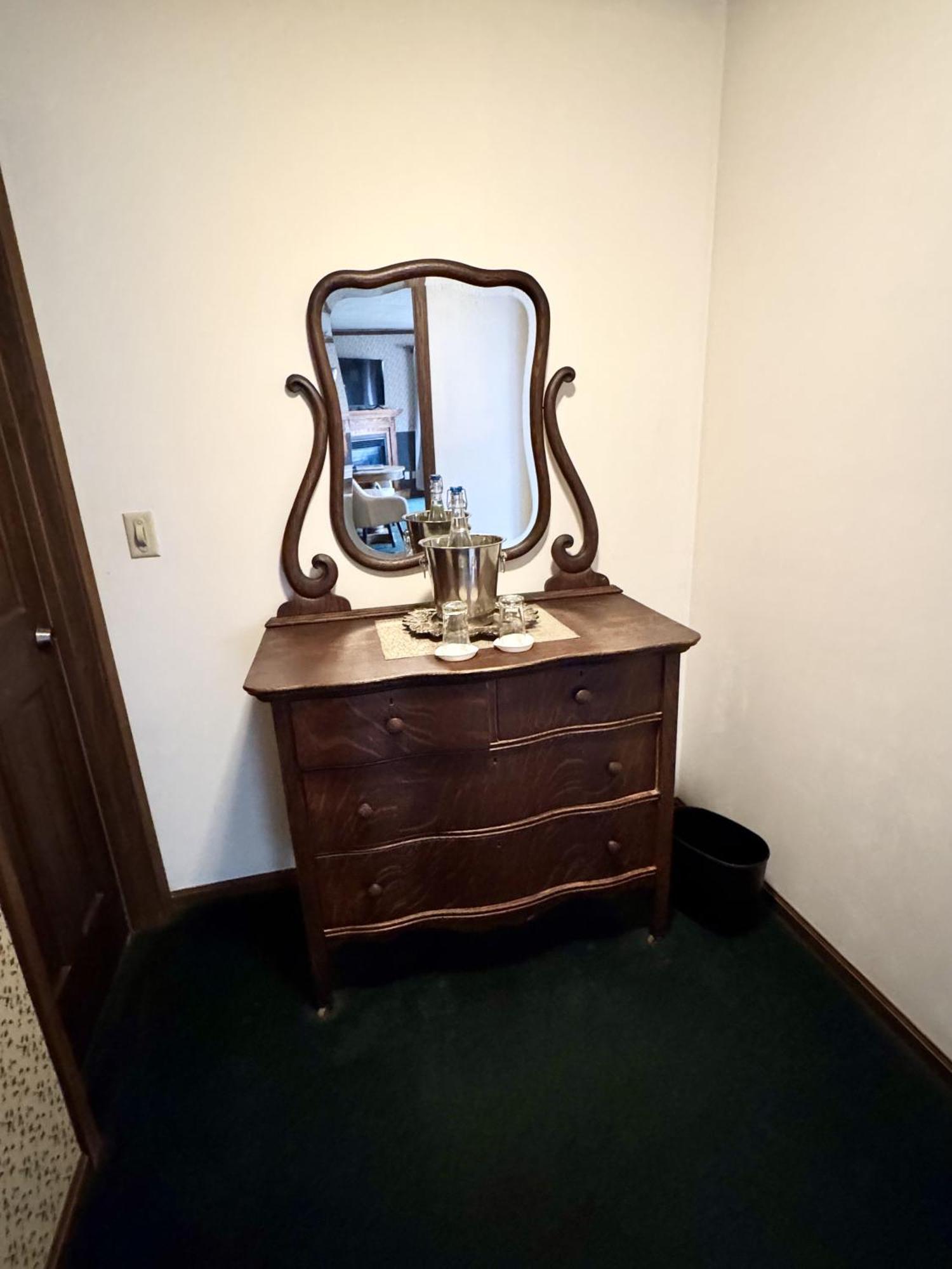 Otter Creek Eau Claire Altoona Bed and Breakfast Buitenkant foto