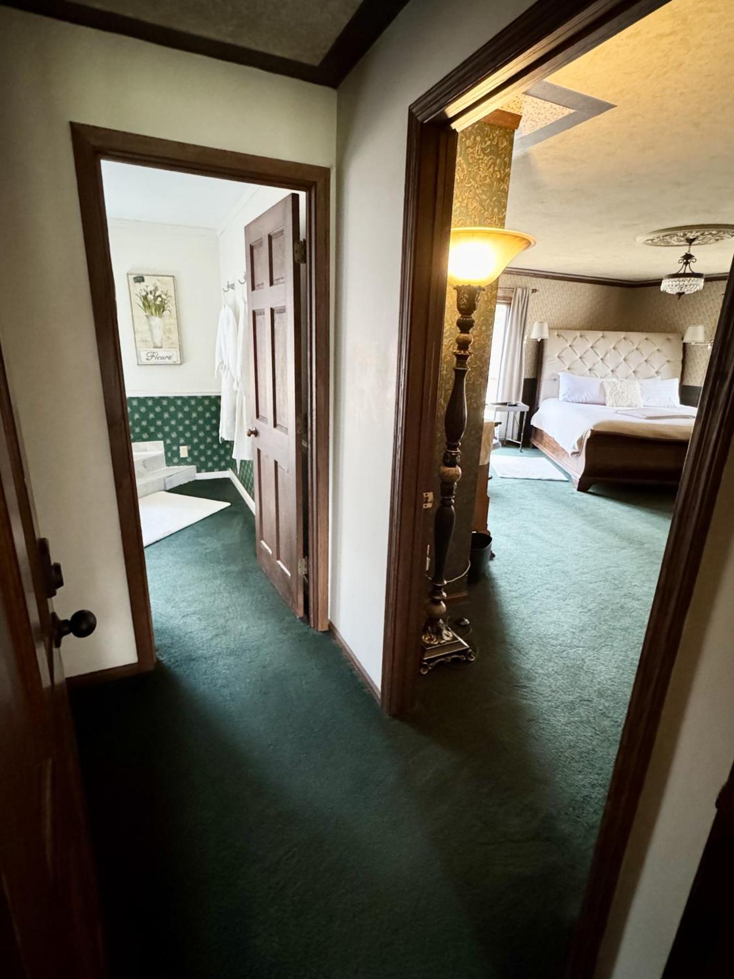 Otter Creek Eau Claire Altoona Bed and Breakfast Buitenkant foto