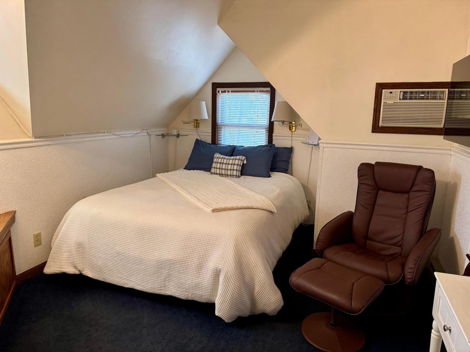 Otter Creek Eau Claire Altoona Bed and Breakfast Buitenkant foto